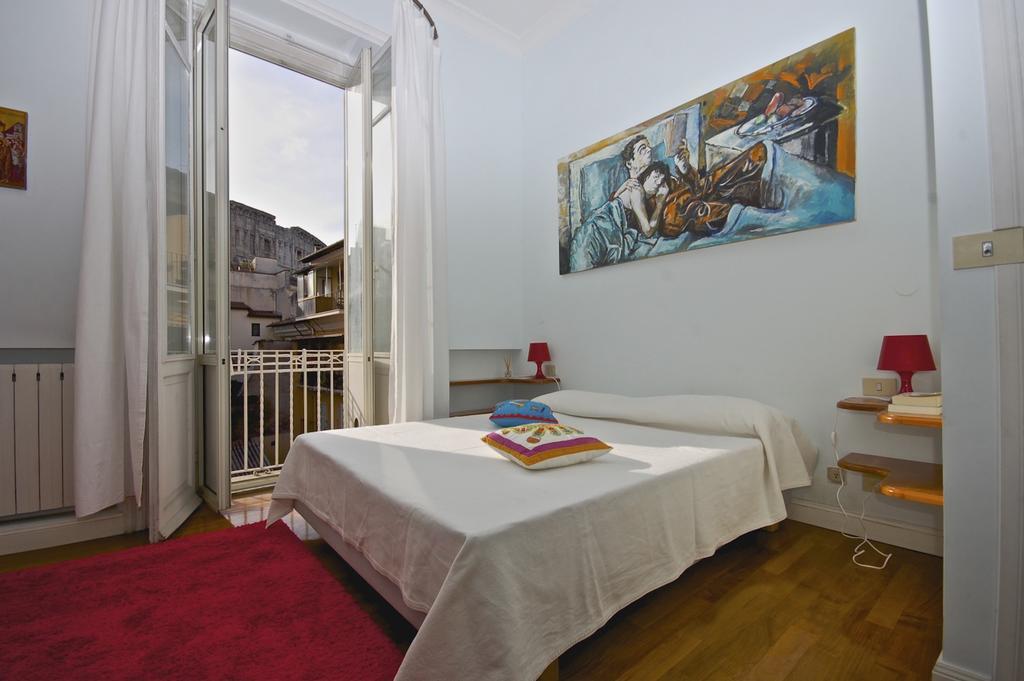 House And The City - Colosseum Apartments Roma Oda fotoğraf
